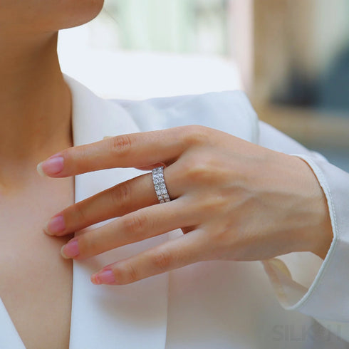 1.08 Carat Moissanite Sterling Silver Round Cut Ring