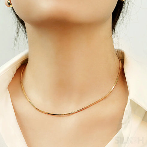 18k Gold Plated Lock Collarbone Snake Bone Chain Necklace