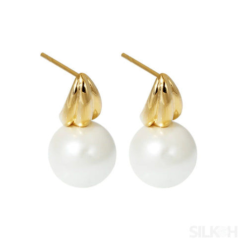 18k Gold Plated Sterling Silver Minimalist Pearl Stud