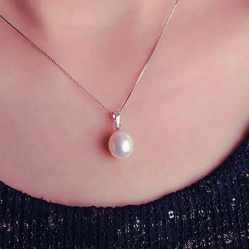 Elegant Oval Sterling Silver Natural Pearl Necklace Ivy