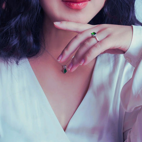 Emerald Princess Cut Sterling Silver Ring Aurora - Jewelry