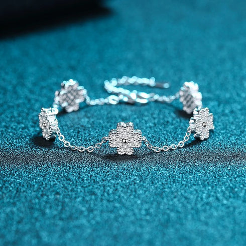 Everyday Clover Moissanite Bracelet Ava - Jewelry
