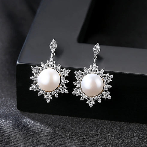 Freshwater Snowflake Shape Sterling Silver Pearl Stud