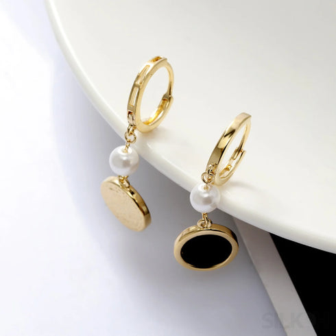 Retro 14k Gold Plated Sterling Silver Freshwater Pearl Hoop