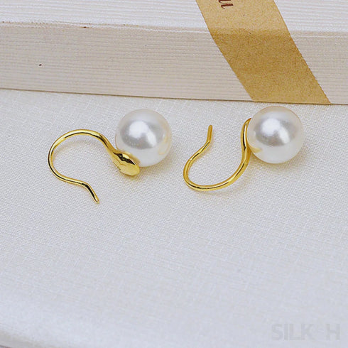 Retro Sterling Silver Freshwater Pearl Hook Earrings Flo
