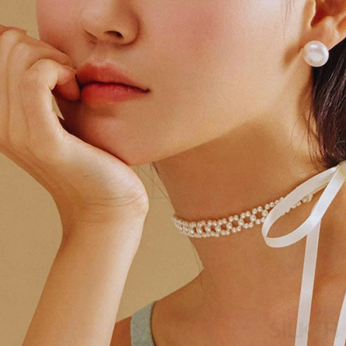 Retro Style Sterling Silver Freshwater Pearl Stud Earrings