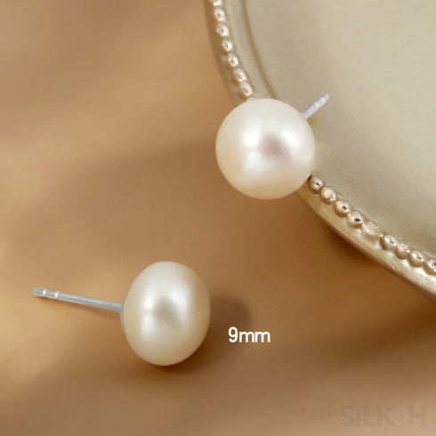 Retro Style Sterling Silver Freshwater Pearl Stud Earrings