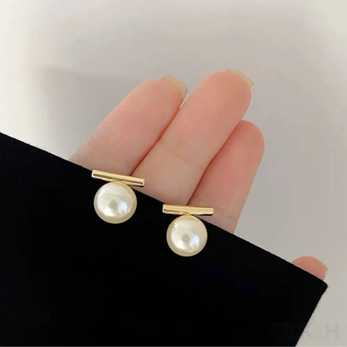 Round 18k Gold Sterling Silver Pearl Stud Bridal Earrings