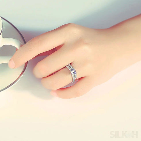 Round Sterling Silver Engagement Ring with Wedding Band