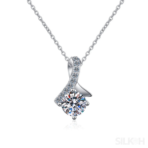 Temperament Moissanite 925 Sterling Silver Necklace Eda