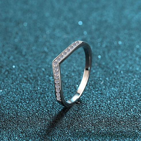 V-shaped Moissanite 925 Sterling Silver Curved Wedding Band