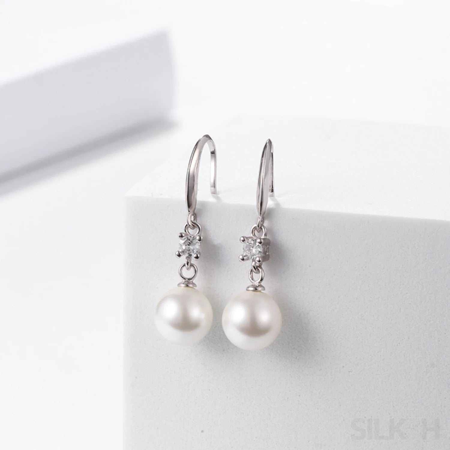 Stellar Rose silver and pearl earrings 77924 main image 1