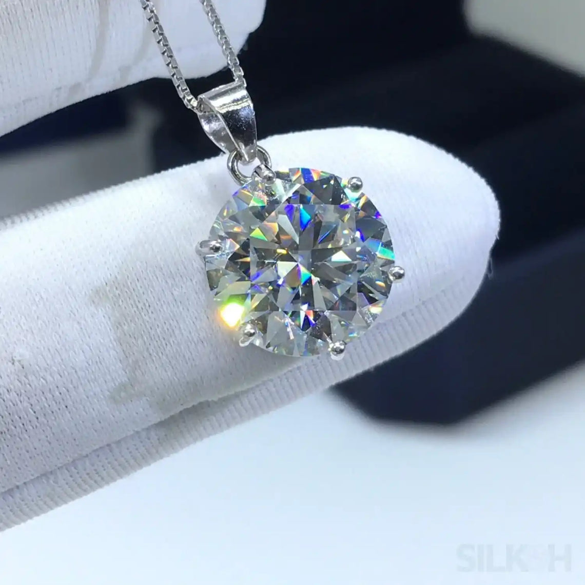 silkoh.store:10% Off On Your First Order